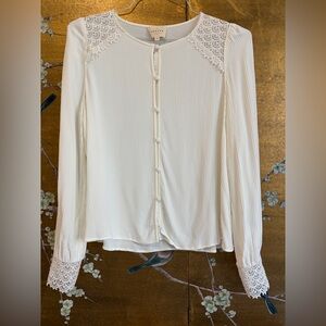 Sezane Clem Shirt, Excellent condition, feminine button down top, lace detail